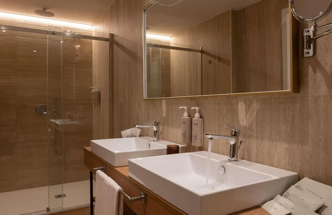 Moevenpick Hotel Bari-1